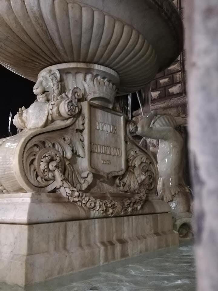 Nicuzzaduci Aeroporto di Catania Fontana Rossa